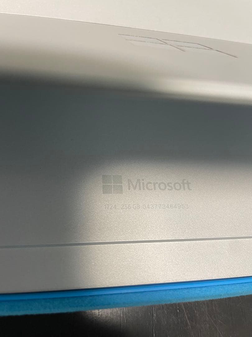 マイクロソフト サーフェス PRO 4 1724 i5 8G SSD256