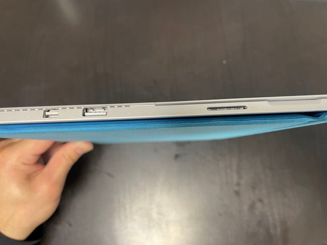 マイクロソフト サーフェス PRO 4 1724 i5 8G SSD256