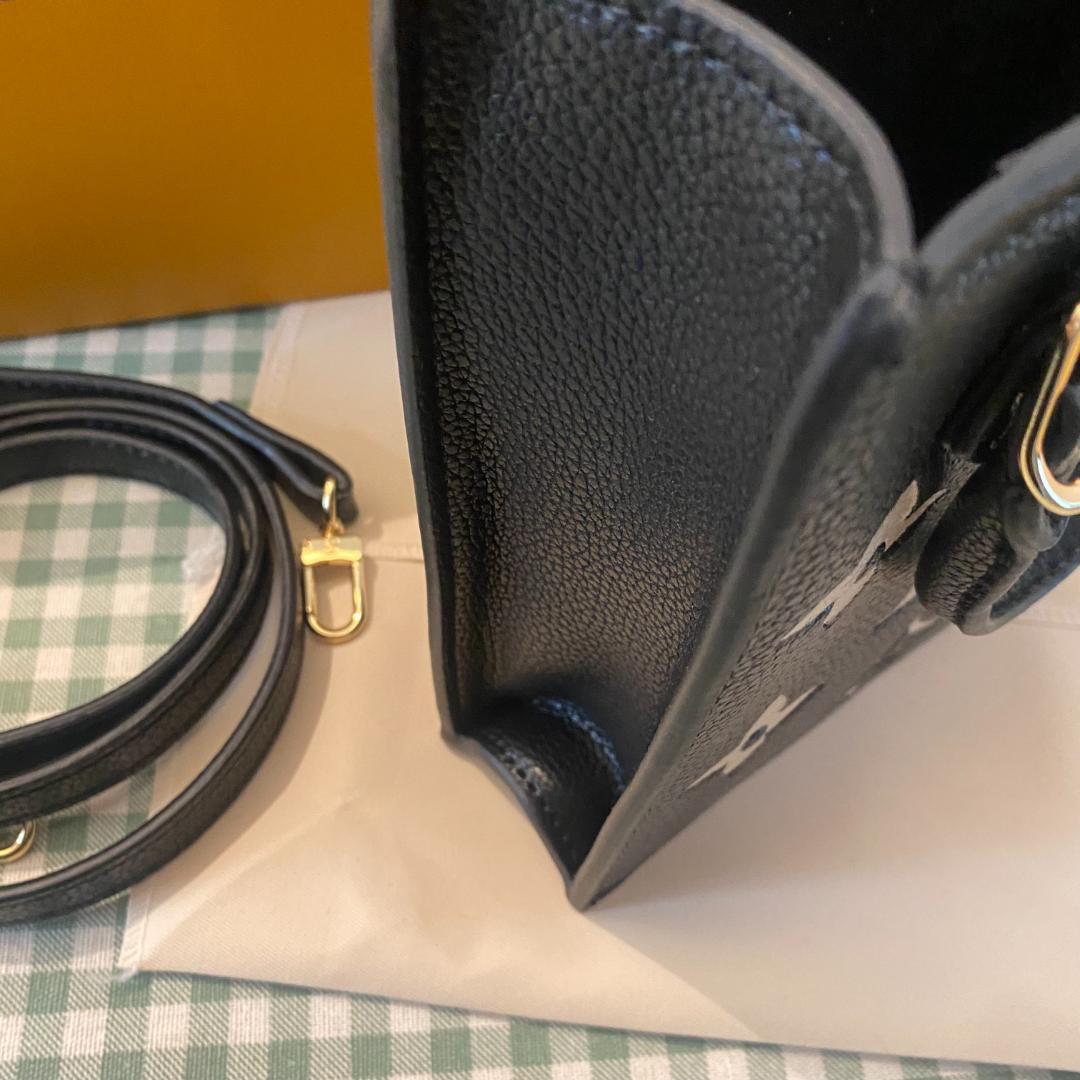 L.V プティット・サックプラ