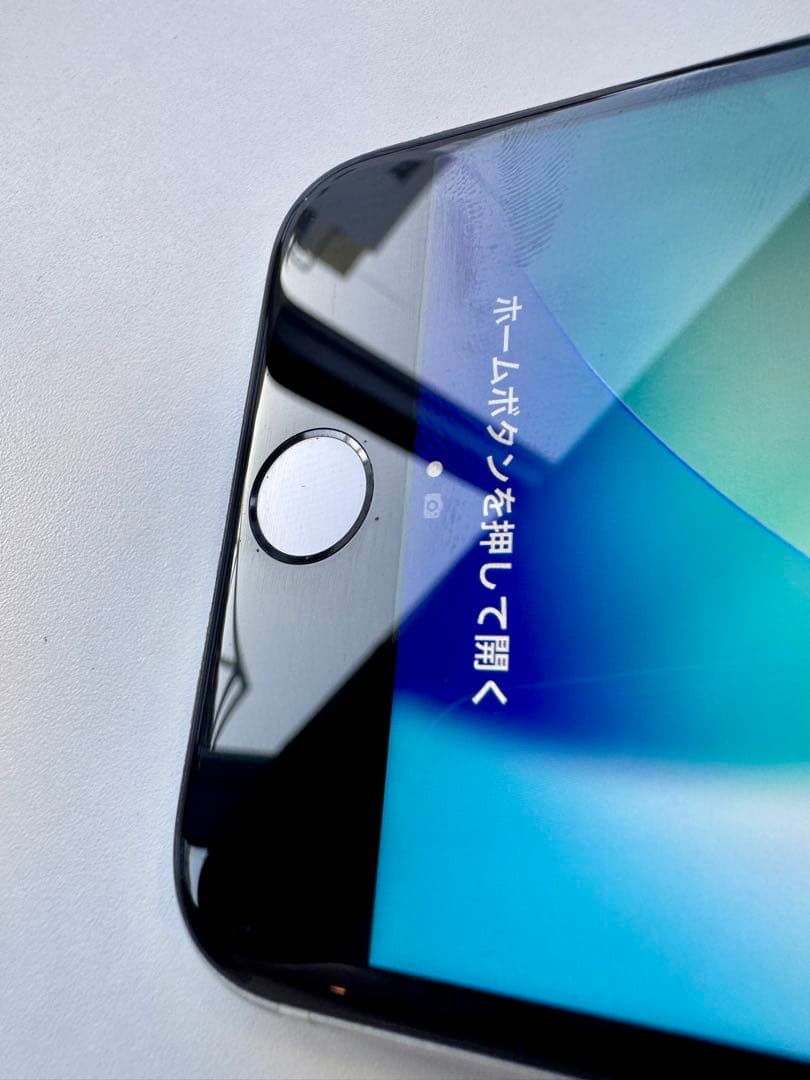 【美品】Apple iPhone SE 2ホワイト 128GB バッテリー79%