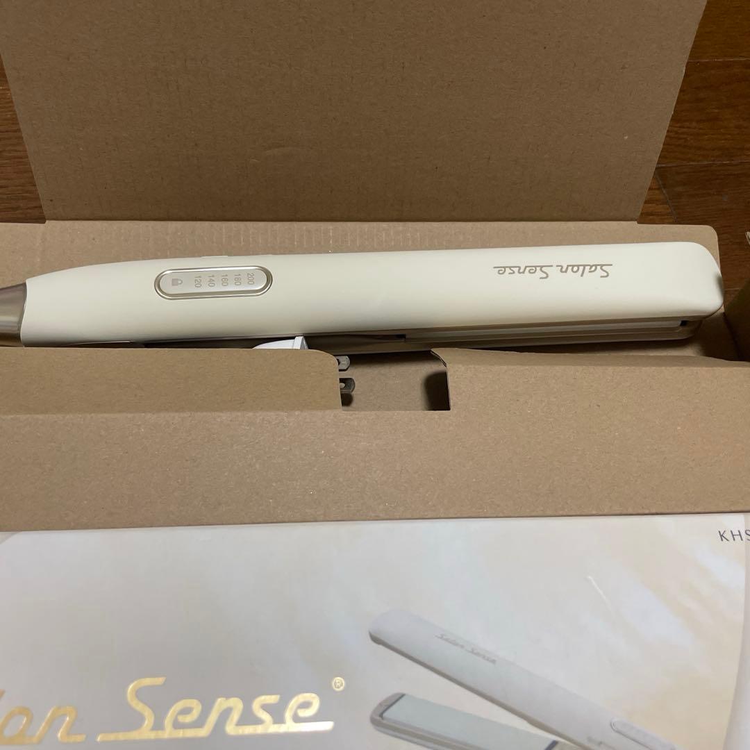 Salon Sense ストレートヘアアイロン ホワイト箱つき
