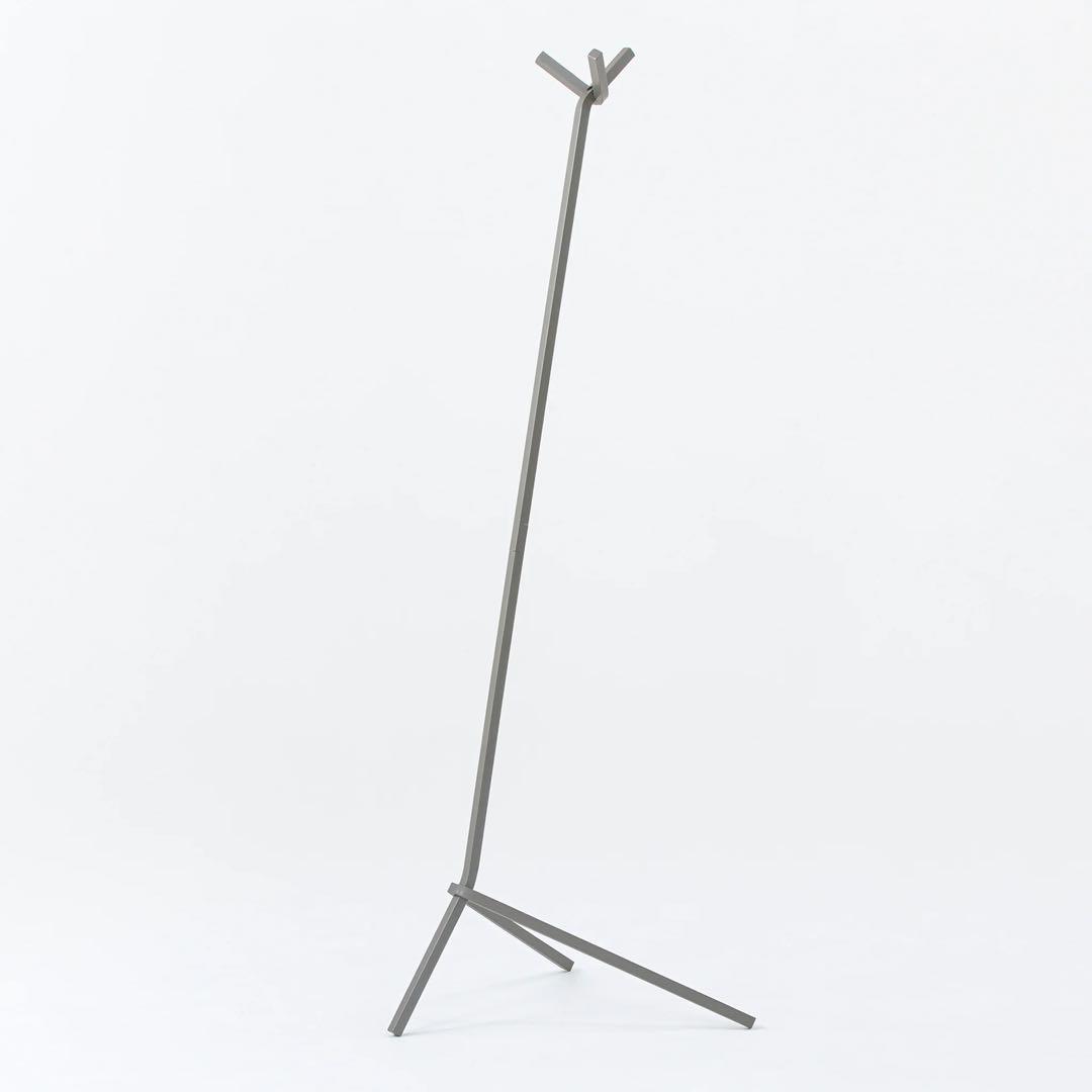 極美品3.3万円→1.8万円！デザインハンガーラックUNO HANGER