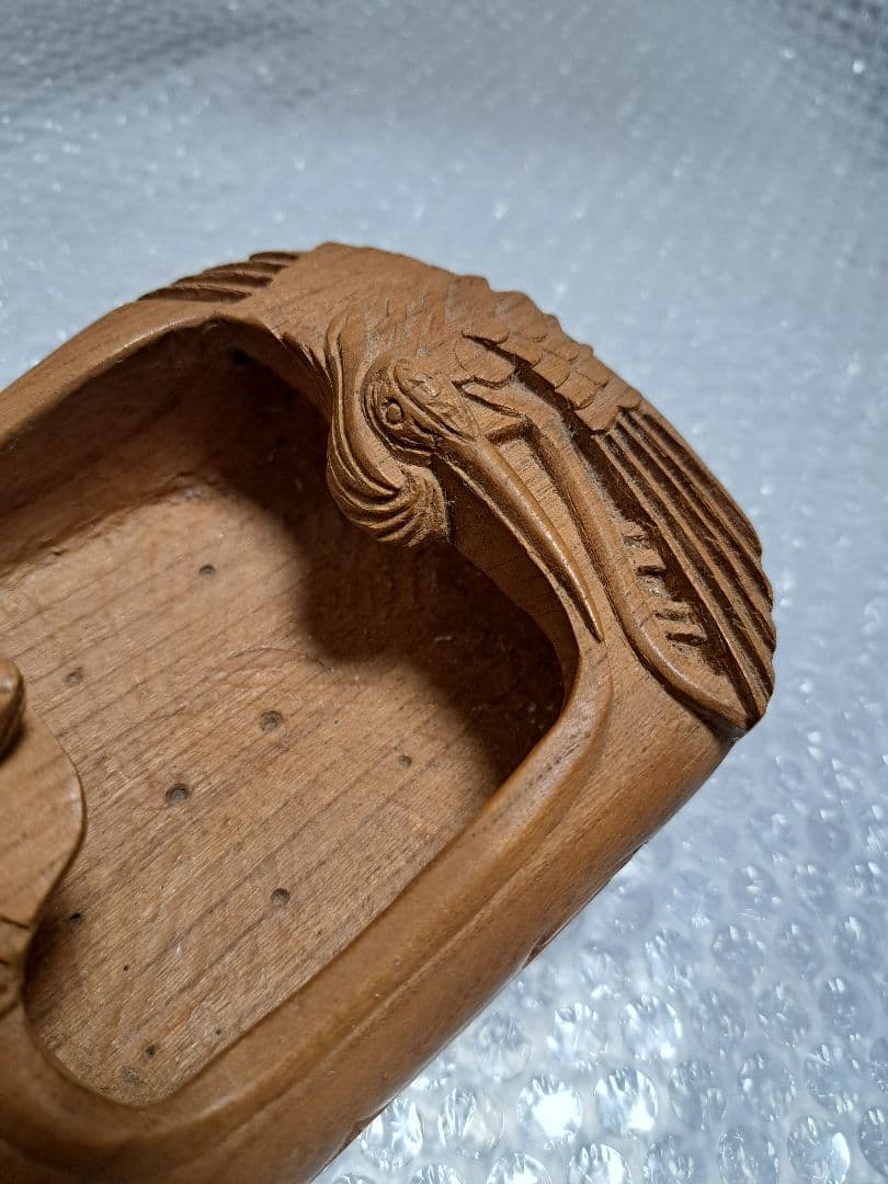 手彫り　墨壺(すみつぼ)　糸通し穴なし　欅(けやき) 鶴亀　全長310㎜　新品