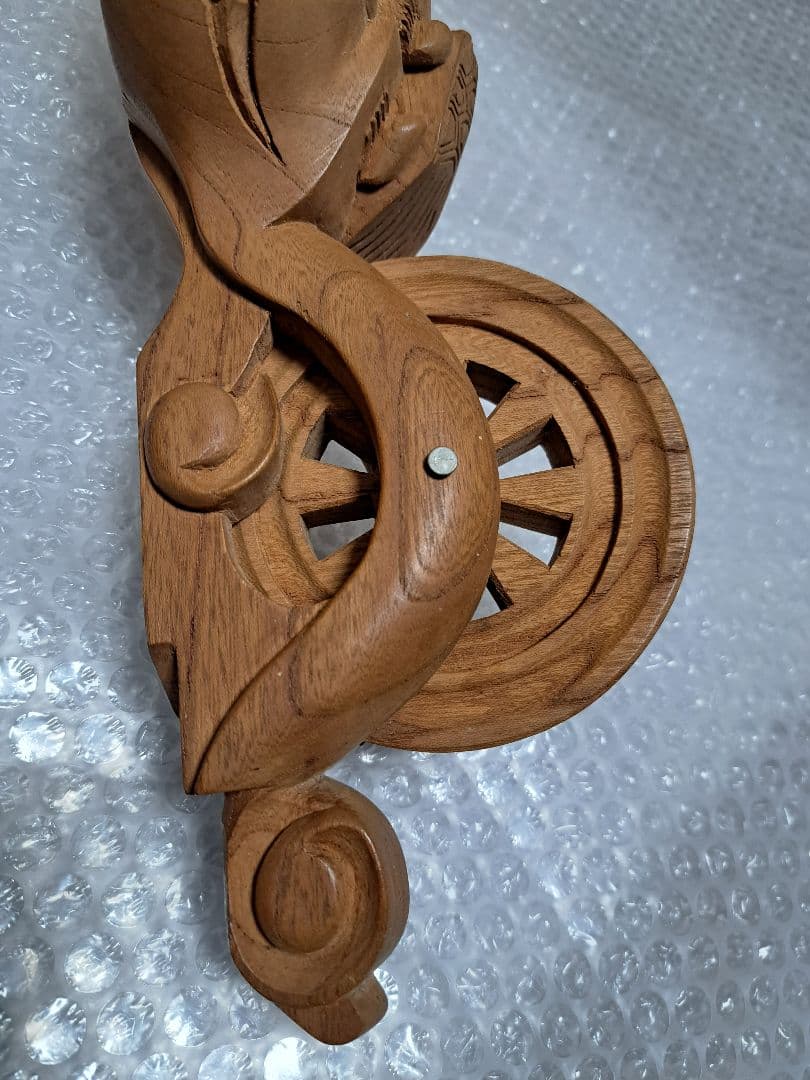 手彫り　墨壺(すみつぼ)　糸通し穴なし　欅(けやき) 鶴亀　全長310㎜　新品