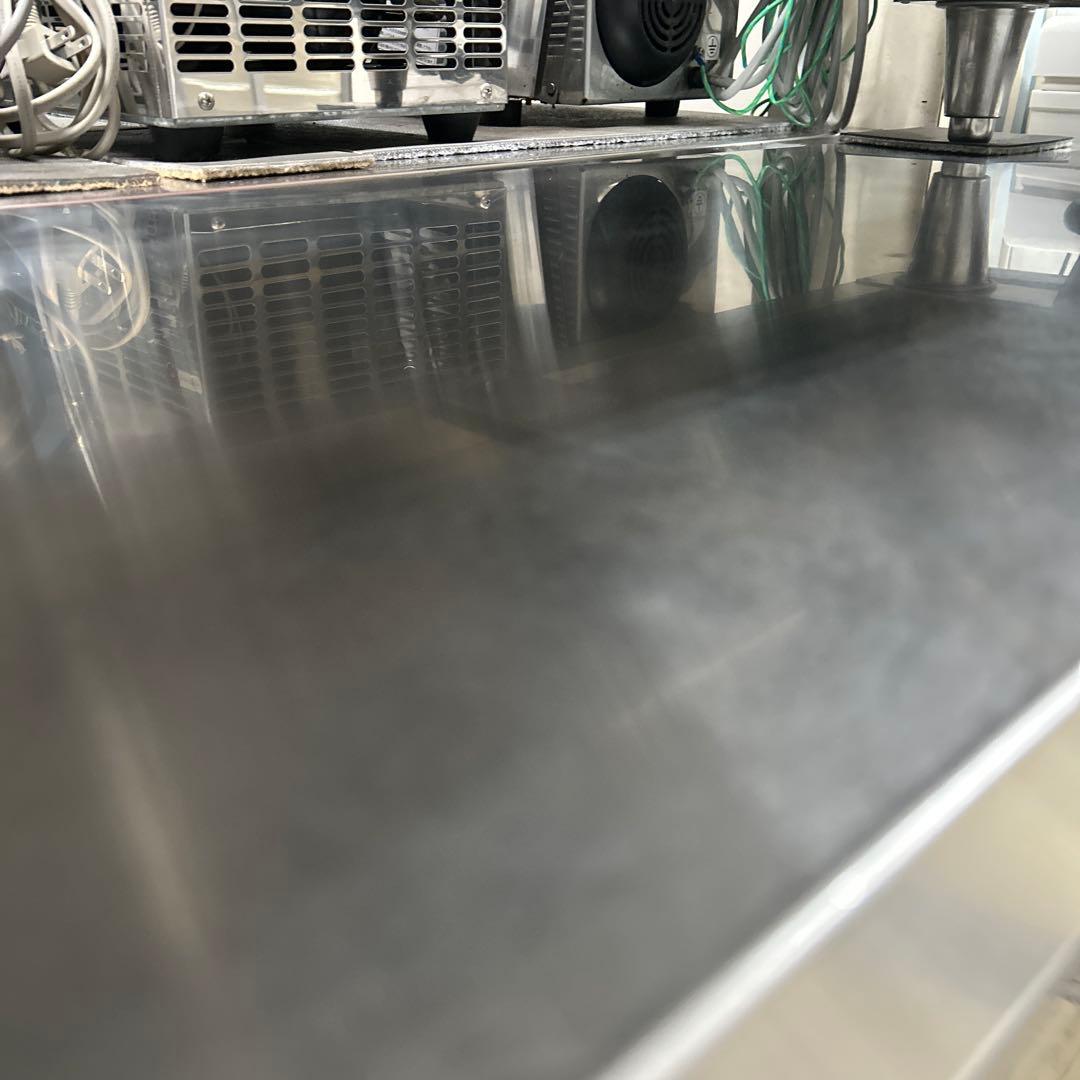 6847【程度良好】2023年製 業務用冷凍冷蔵コールドテーブル 100V