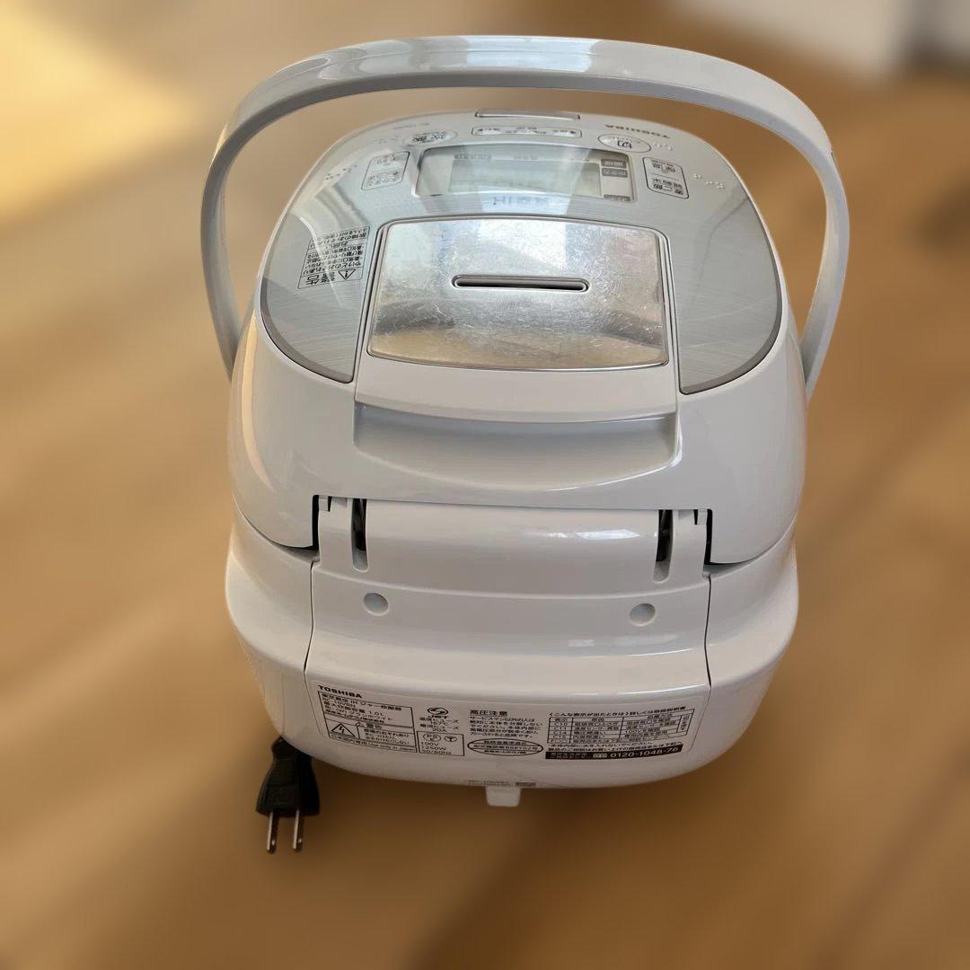 東芝　真空IHジャー炊飯器　RC-10VRN