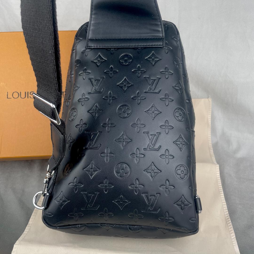 極美品 ルイヴィトン　LOUIS VUITTON　スリングバッグ ボディバッグ