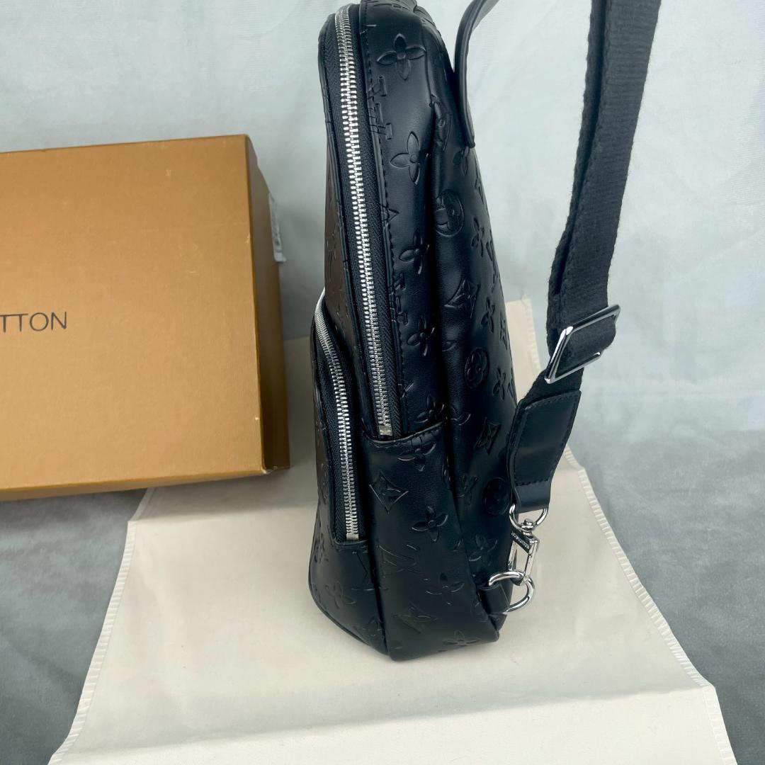 極美品 ルイヴィトン　LOUIS VUITTON　スリングバッグ ボディバッグ