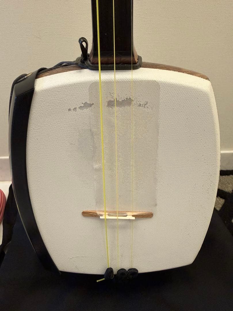 津軽三味線とケースと取付チューニング一式