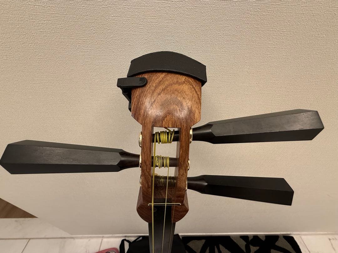 津軽三味線とケースと取付チューニング一式