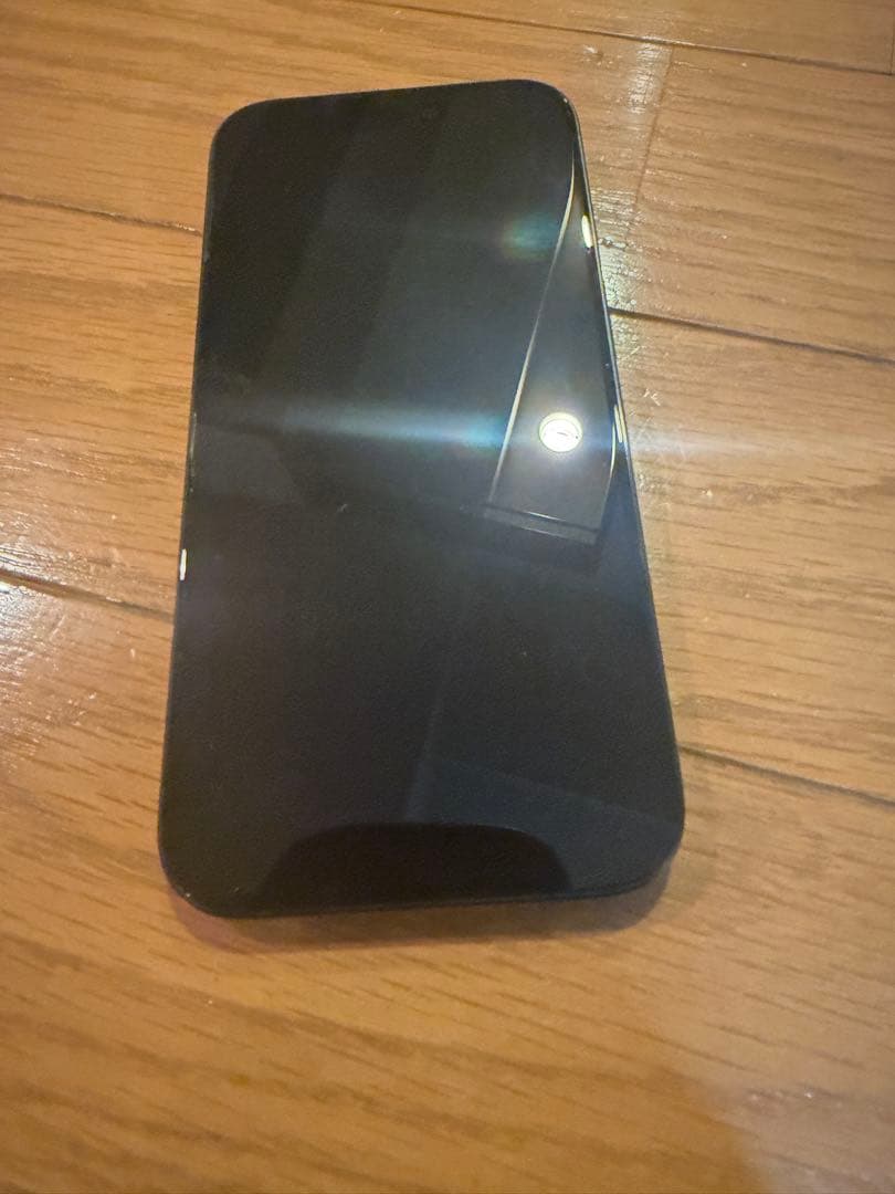 超美品 iPhone 15 pro ブラックチタニウム 256GB