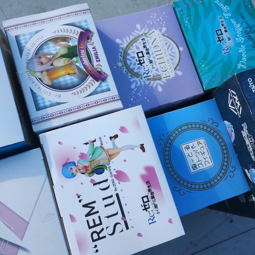 リゼロ　エミリア　レム　フィギュアまとめ売り