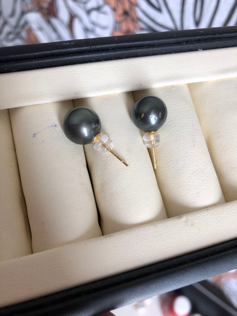 年末感謝セール　黒蝶真珠ピアスLN6