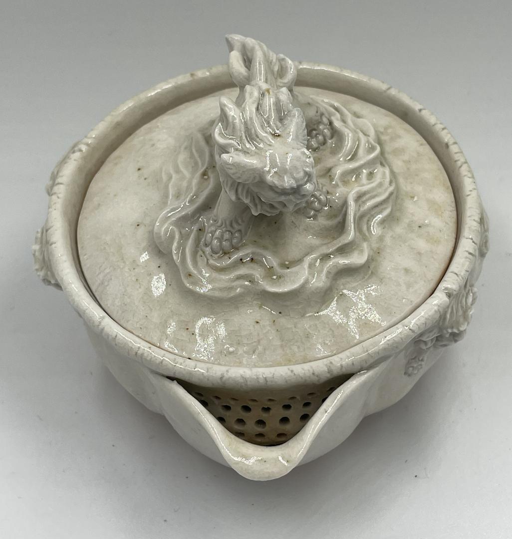 備前焼　白備前　獅子宝瓶