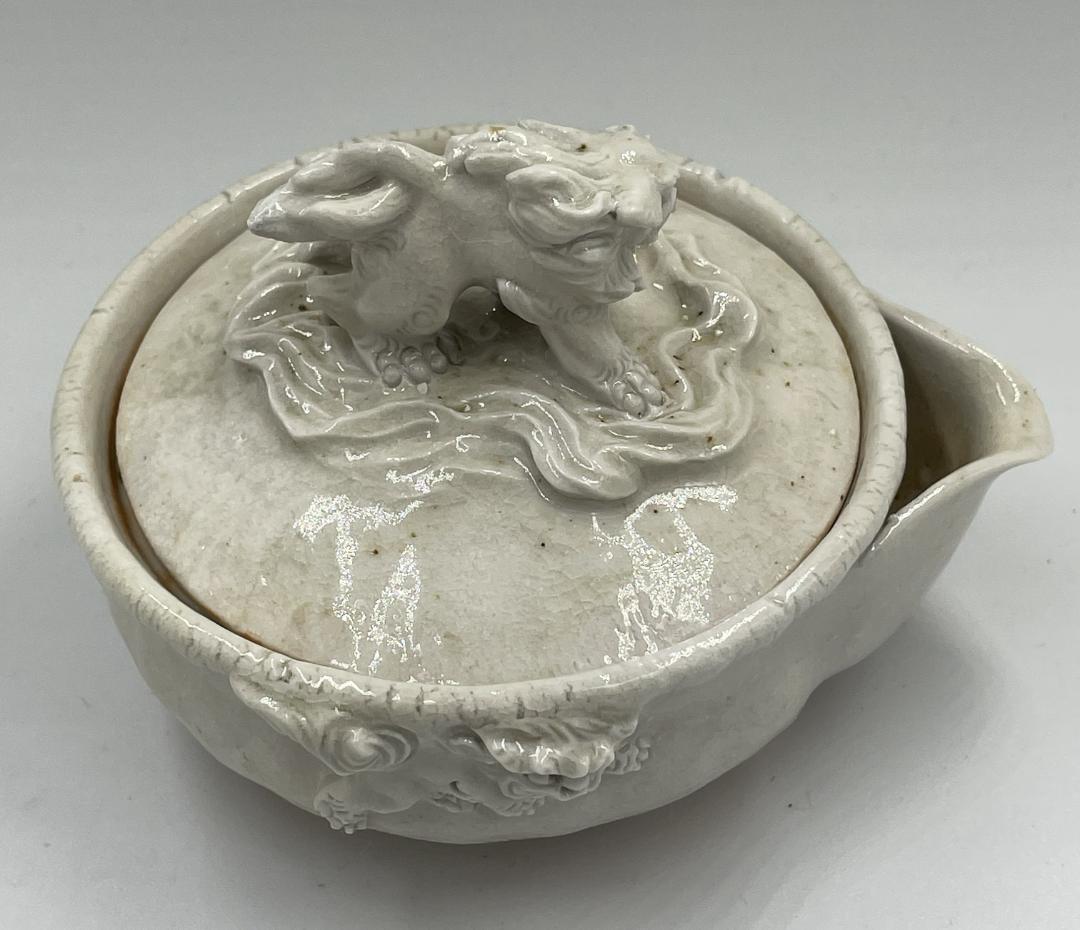 備前焼　白備前　獅子宝瓶