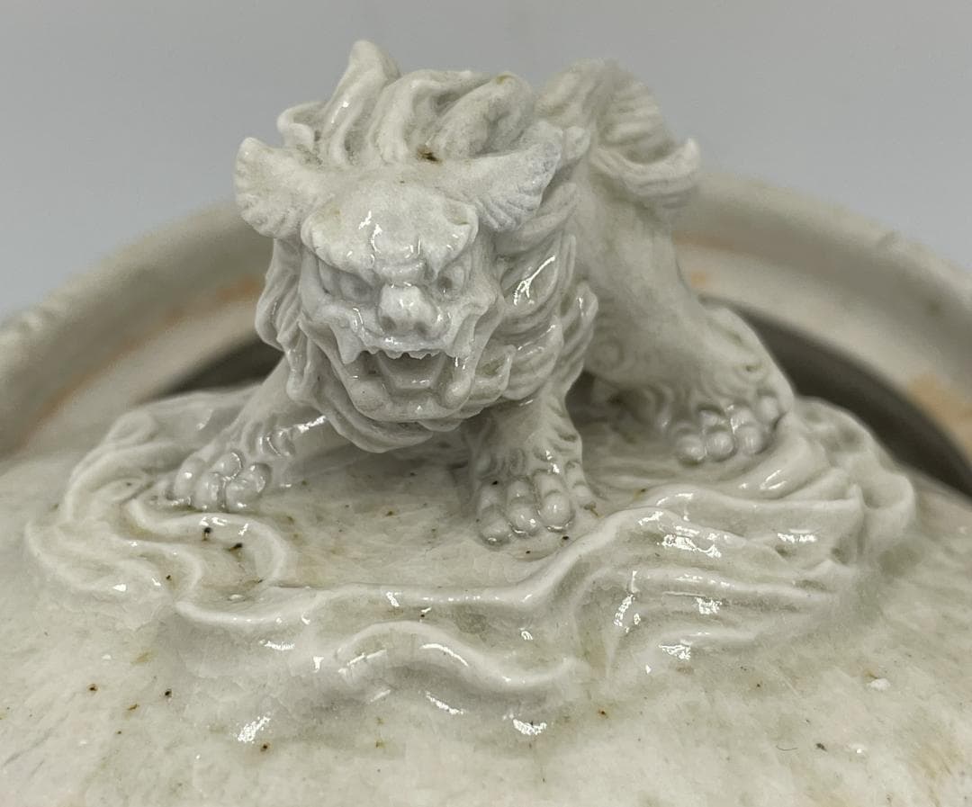 備前焼　白備前　獅子宝瓶