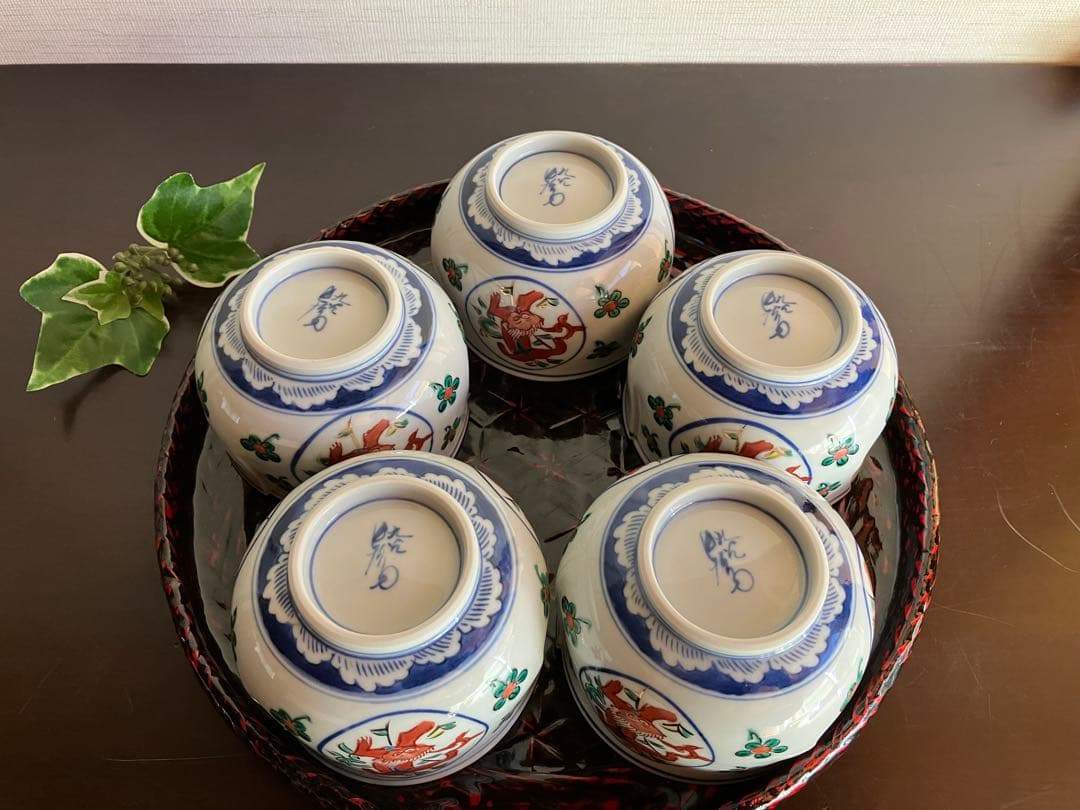 九谷焼　上出長右衛門窯　赤絵　金彩　小鉢　５客