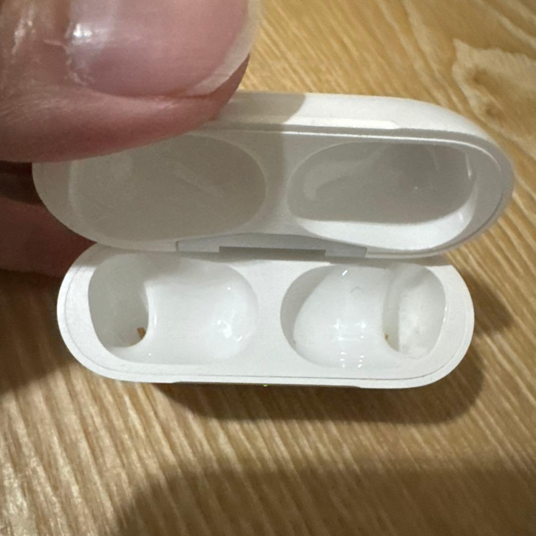 AirPods Pro 第1世代(初代)