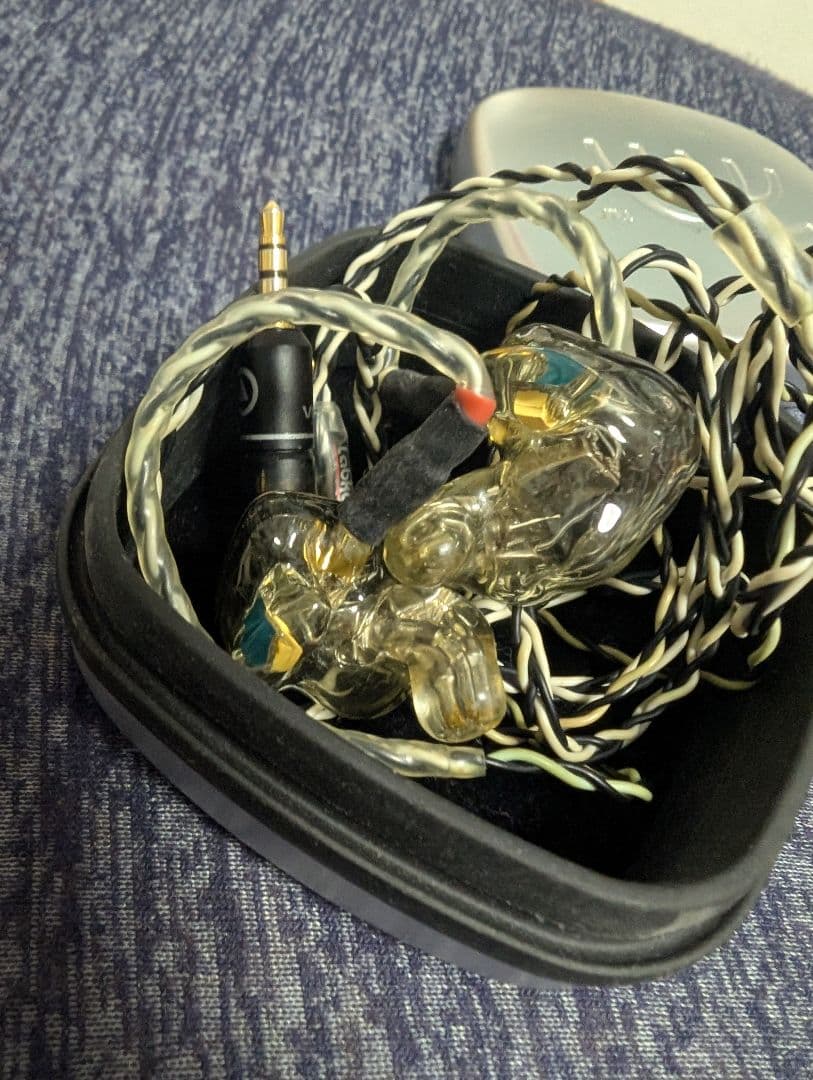 カスタムIEM くみたてlab アカラ2014