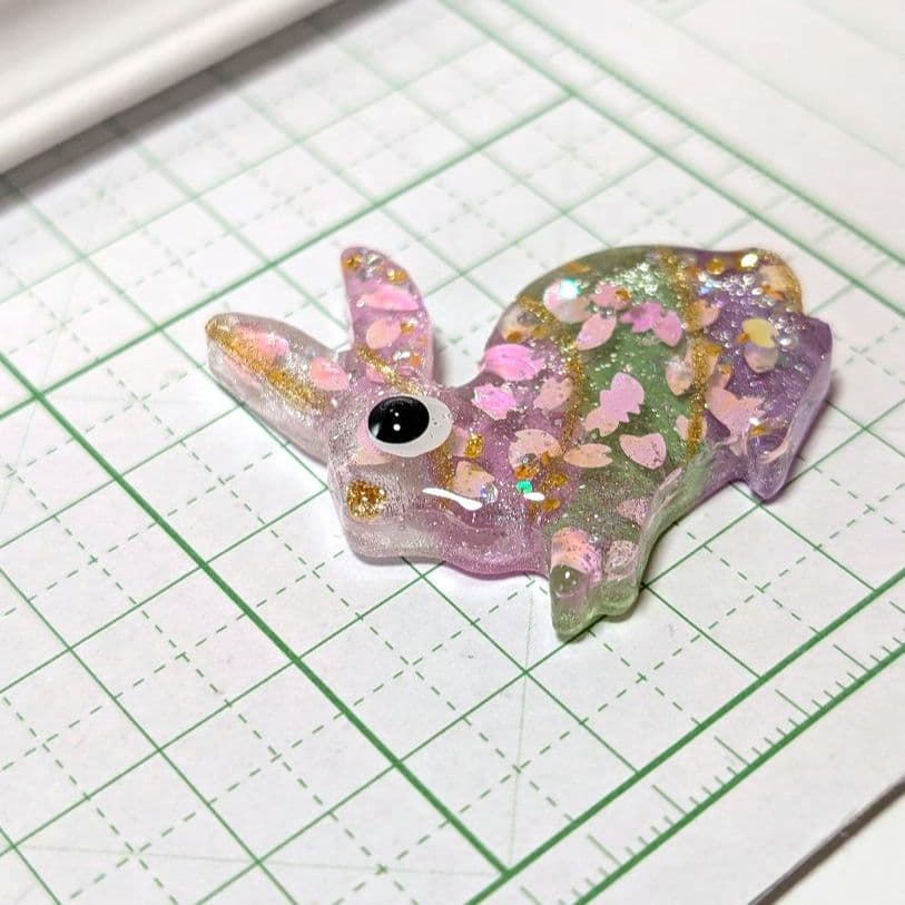 ウサギ（訳あり）レジンヘアゴム　桜吹雪