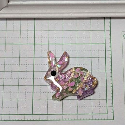 ウサギ（訳あり）レジンヘアゴム　桜吹雪