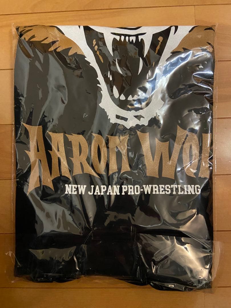 【新品未開封】ウルフアロンＴシャツ　ＸＬ　新日本プロレス