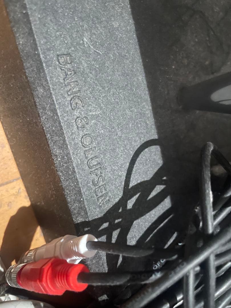 スピーカー・ウーファー Bang&Olufsen Beolab 8000 + Beosound Core