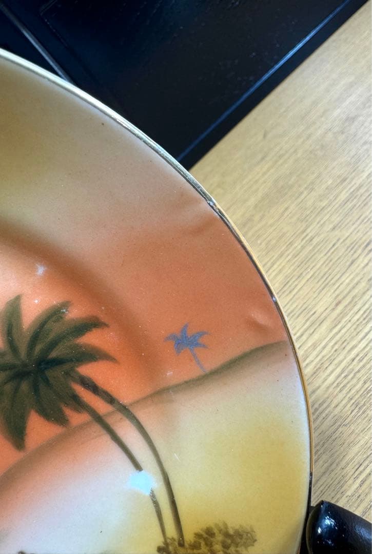 オールドノリタケ美品！金彩砂漠風景画 トリオセット　カップ＆ソーサー　プレー卜