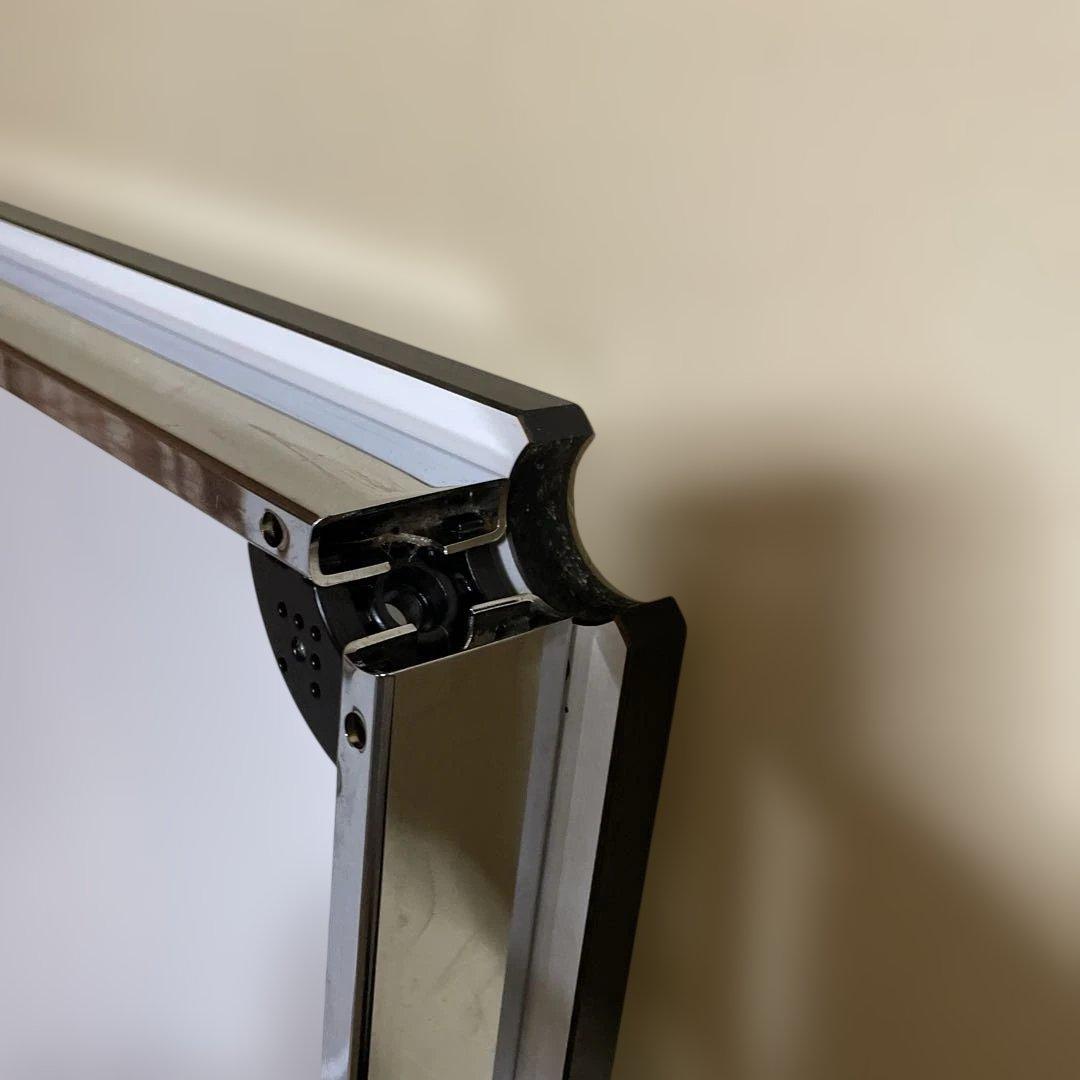 USM Haller Table ハラーテーブル