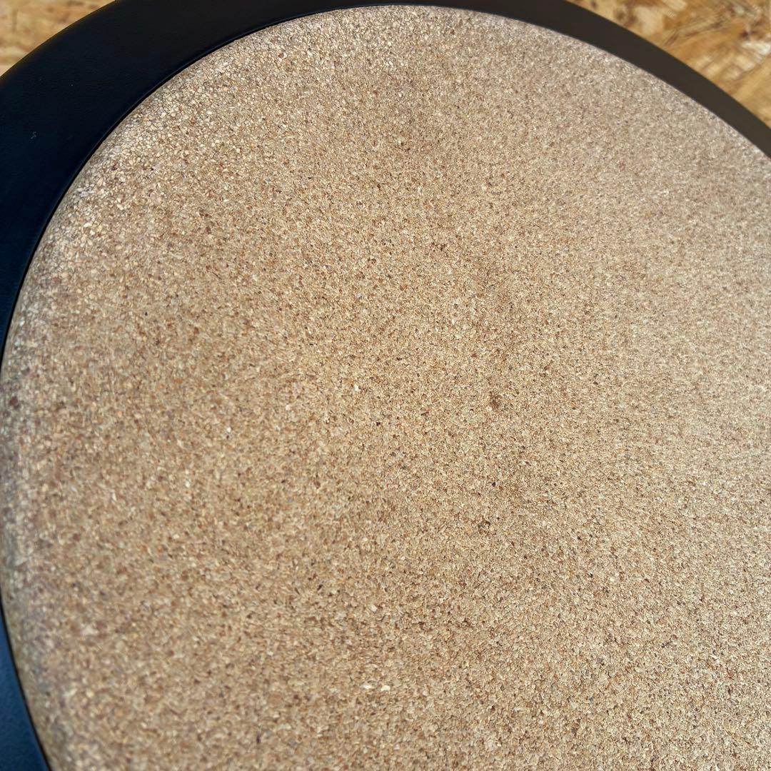 0741 Wilkhahn Stitz スティッツ　スツール　座面上下昇降