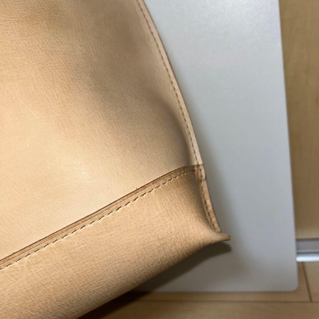 革好きに！　素仕上げベジタブルタンニン鞣し革のトートバッグ　エイジング