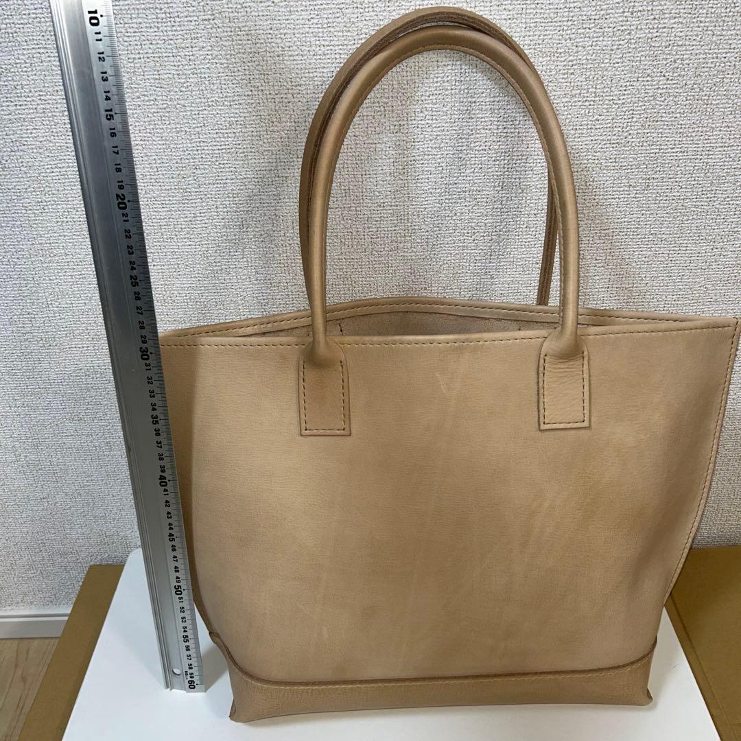 革好きに！　素仕上げベジタブルタンニン鞣し革のトートバッグ　エイジング