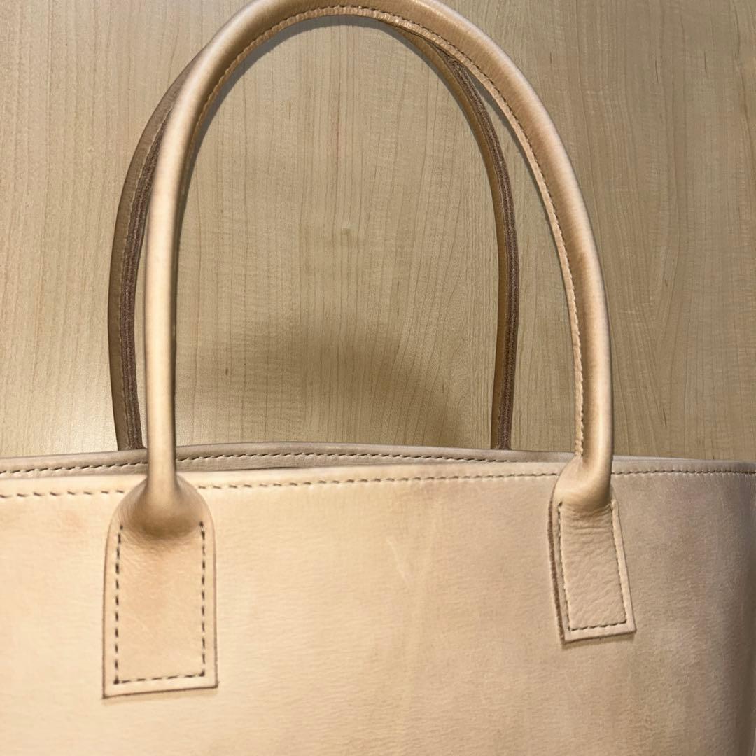 革好きに！　素仕上げベジタブルタンニン鞣し革のトートバッグ　エイジング