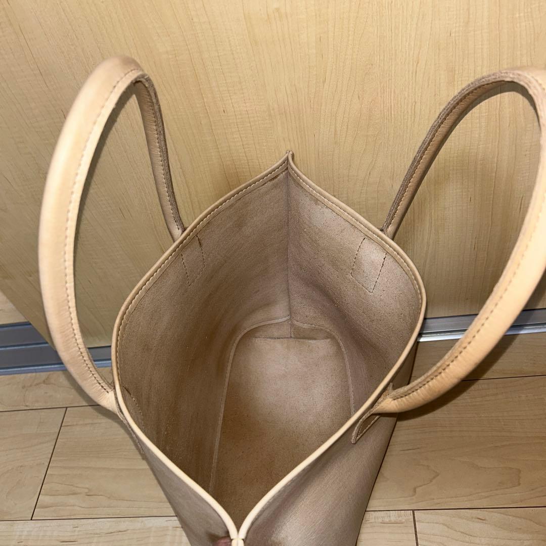 革好きに！　素仕上げベジタブルタンニン鞣し革のトートバッグ　エイジング