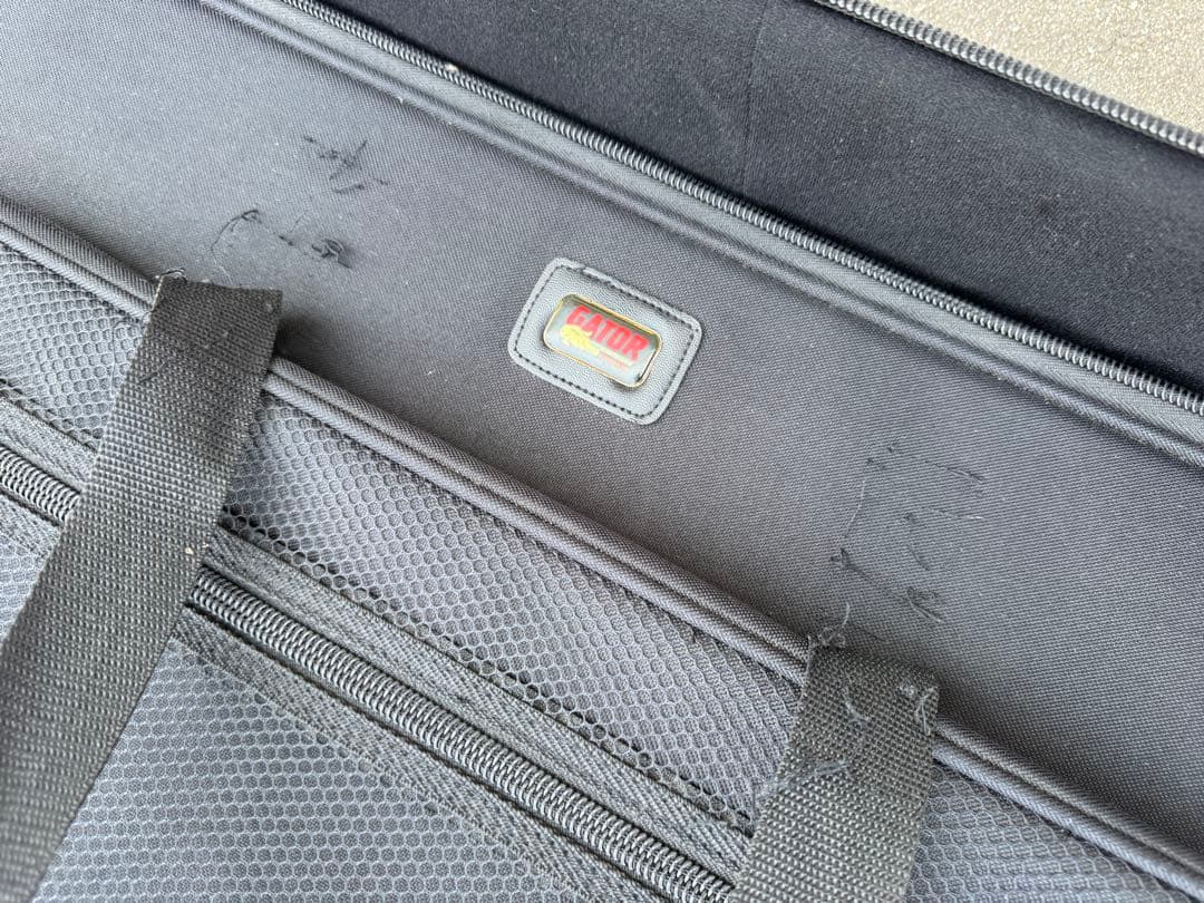 GATORの88鍵電子ピアノ用ケース。ジャンク扱いでお願いします