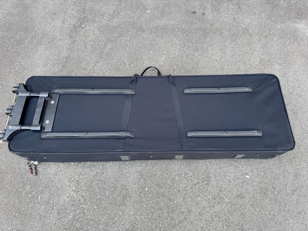 GATORの88鍵電子ピアノ用ケース。ジャンク扱いでお願いします