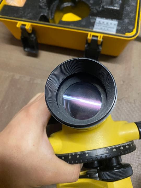 オートレベル　測量機