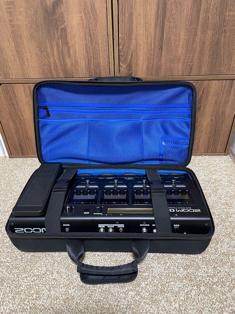 ZOOM G5n ギターエフェクター　専用キャリングケース付き