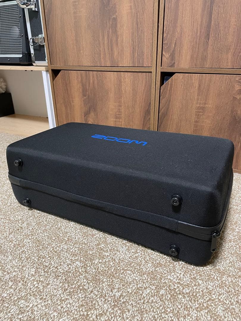 ZOOM G5n ギターエフェクター　専用キャリングケース付き