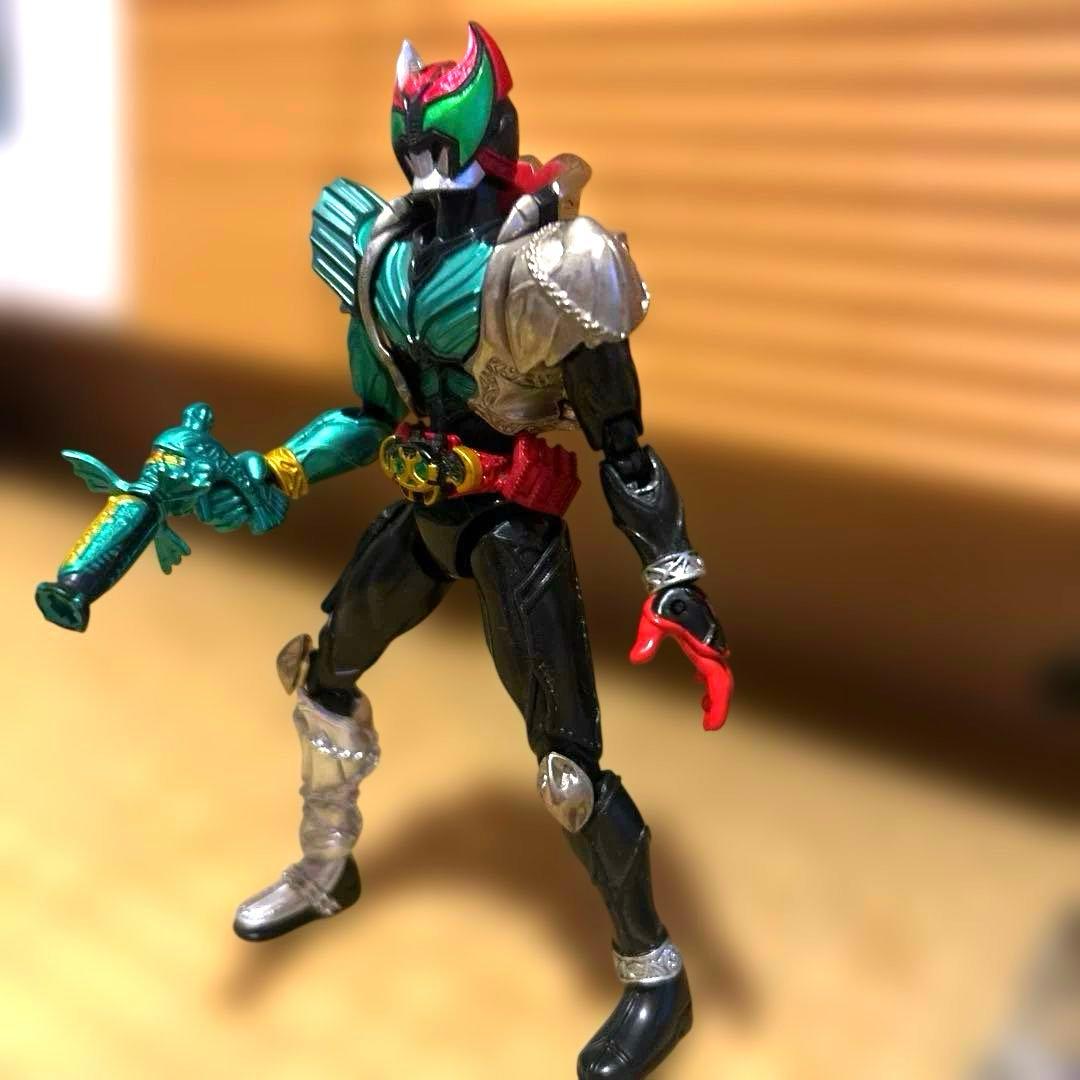 フィギュア　仮面ライダーキバ　装着変身　超合金4体セット売り