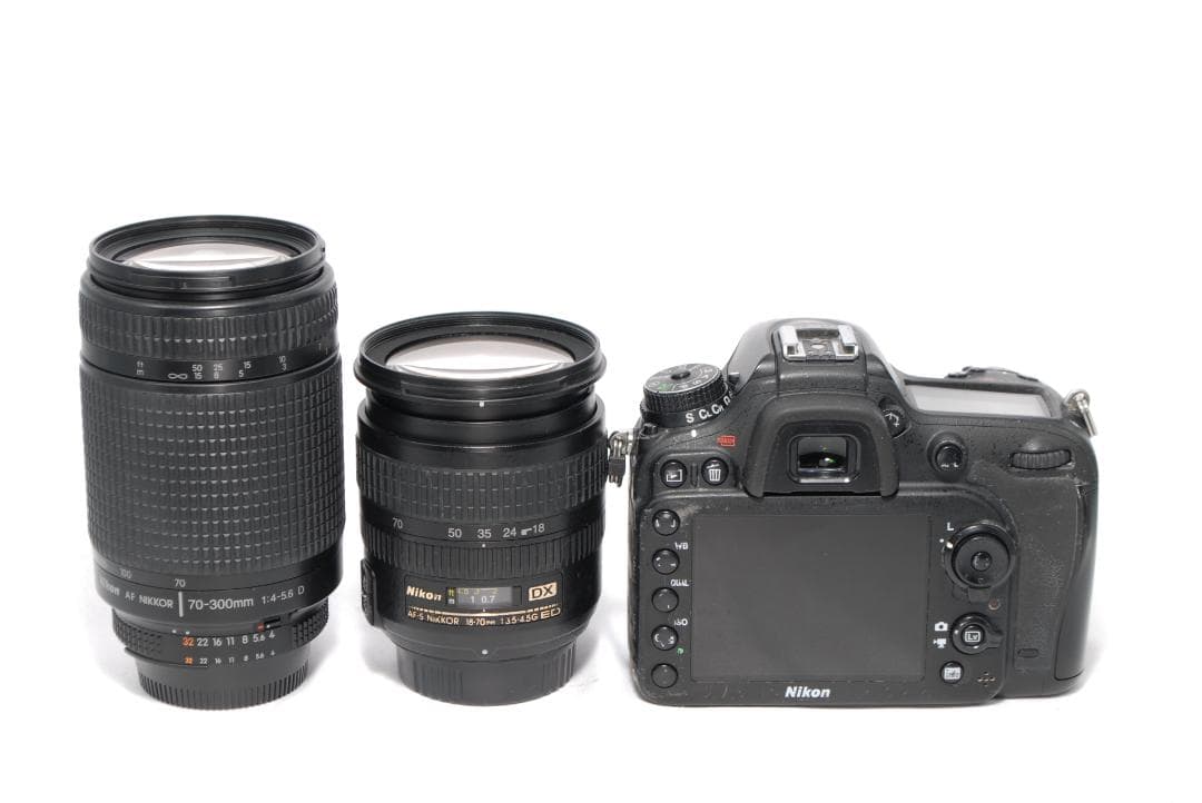 ✨Nikon D7200✨ダブルレンズ✨高速AF &高速連写✨一眼レフカメラ