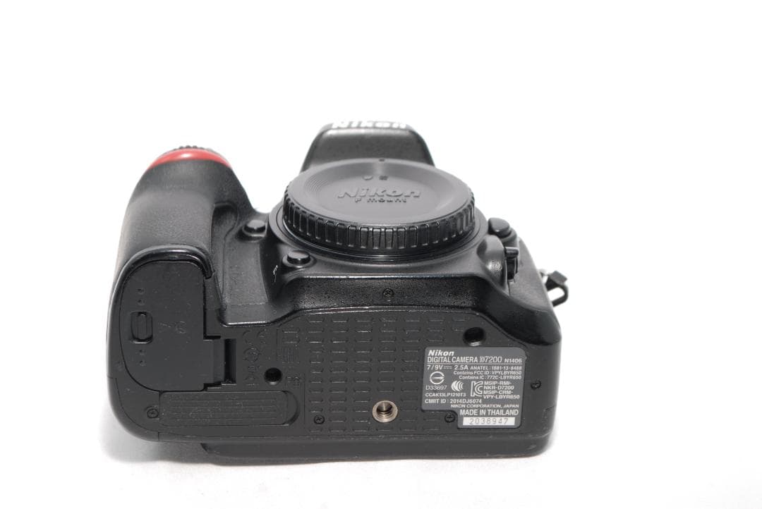 ✨Nikon D7200✨ダブルレンズ✨高速AF &高速連写✨一眼レフカメラ