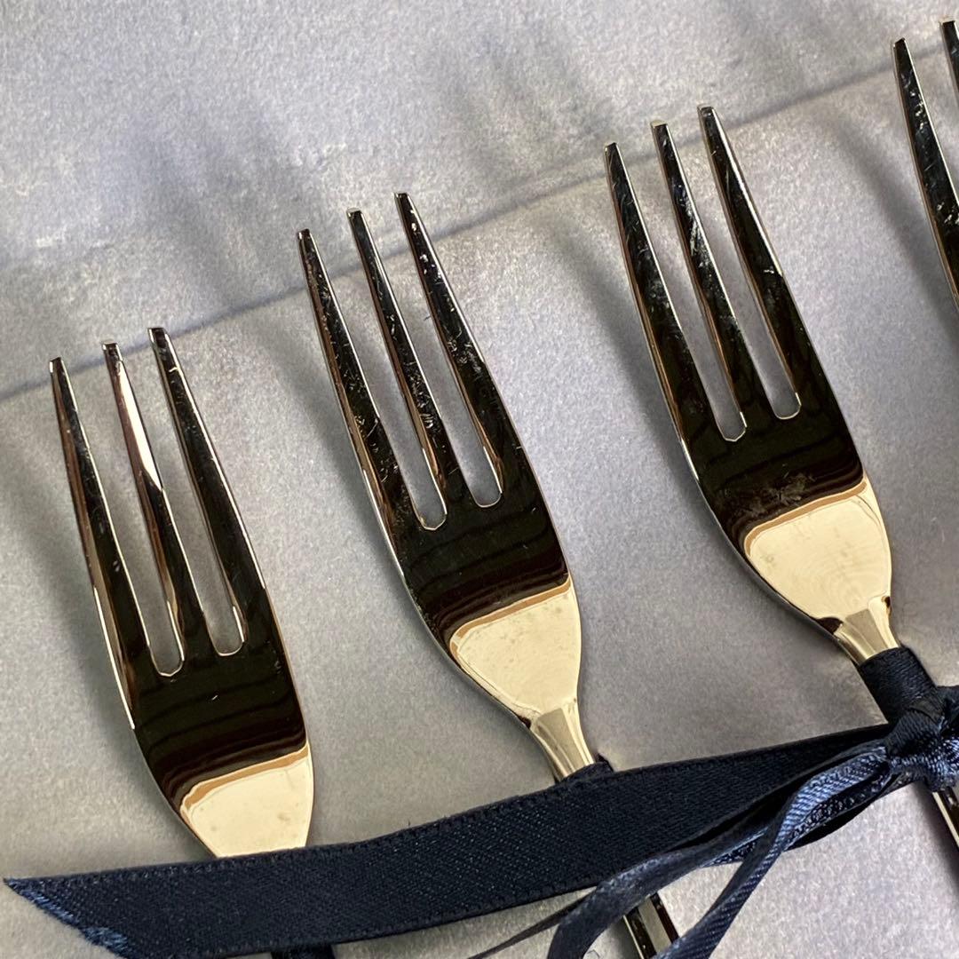  ウエッジウッド スワルタイニー　スプーン&フォーク5本セット