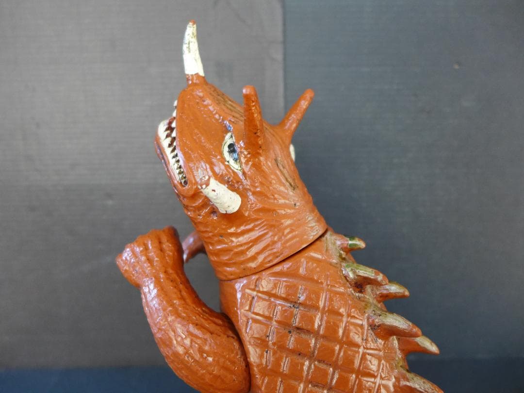 ウルトラ怪獣　冷凍怪獣バルゴン　ソフビ人形　フィギュア　大映刻印入 中古20cm