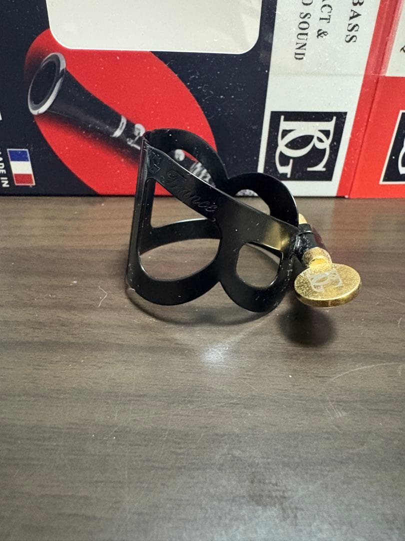 BG バスクラリネットリガチャー　L90B マウスピースキャプ付き