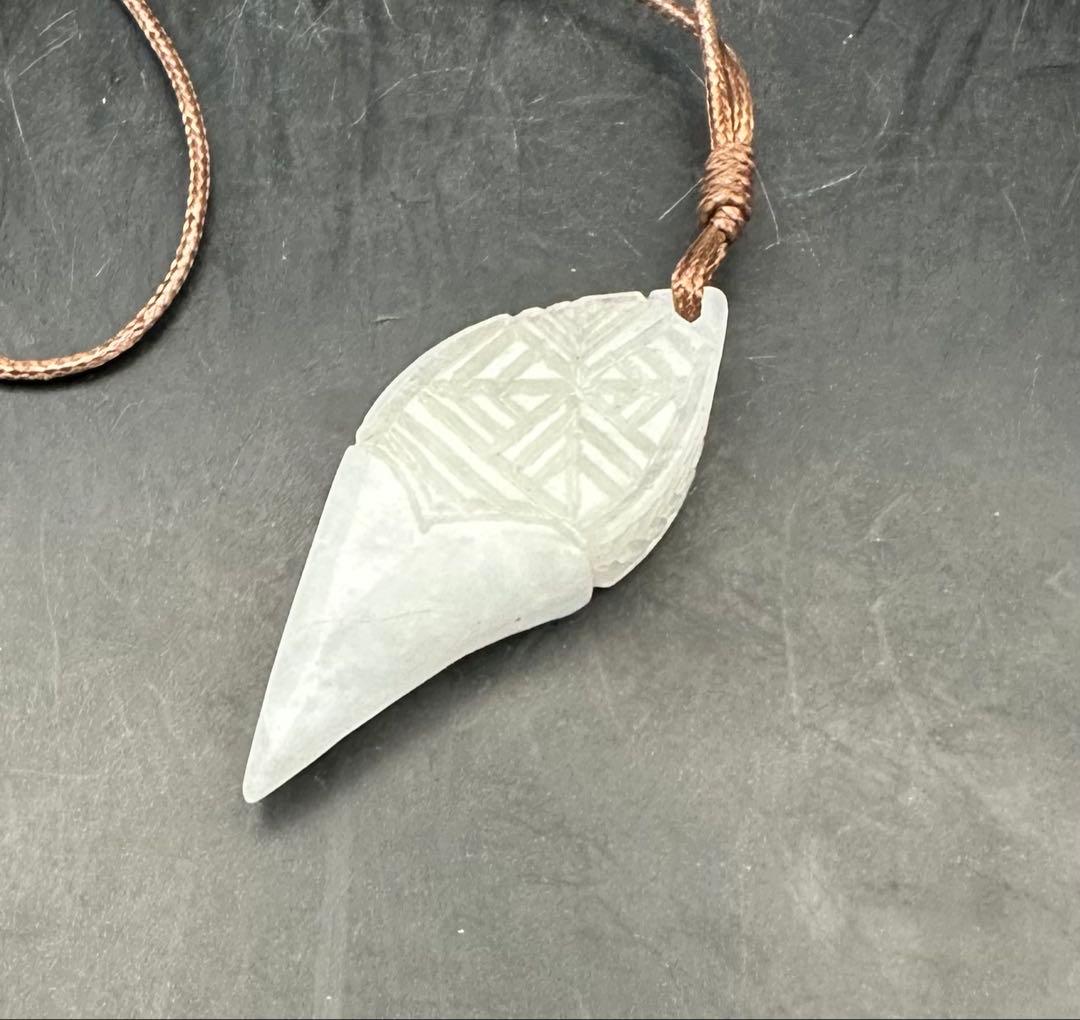 2026.1.20no.2神獣霊牙　糸魚川白翡翠