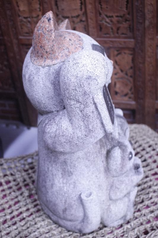 ◆石材 招き猫 　置物 猫の置物 　千客万来　招き猫御影石　高さ47㎝