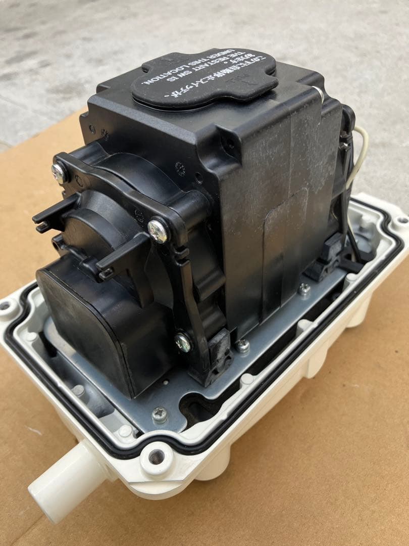 浄化槽ブロワー、水槽エアーポンプ　高槻XP-60