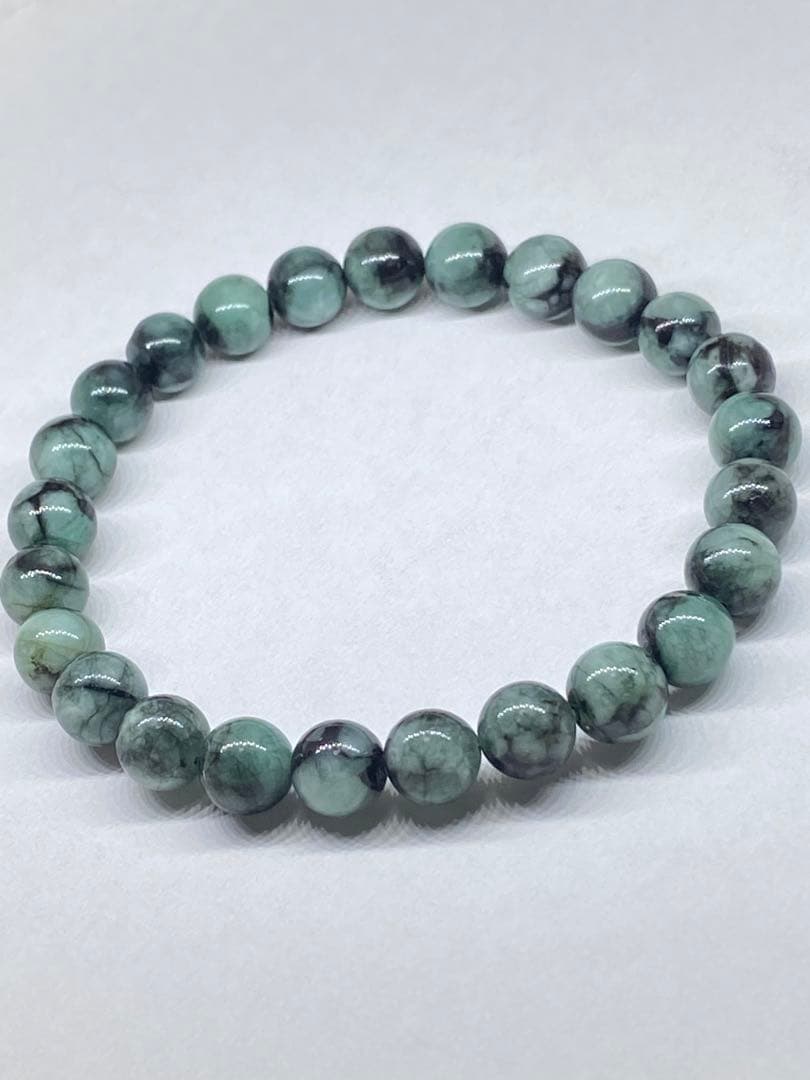 エメラルド*7.5mm*天然石ブレス