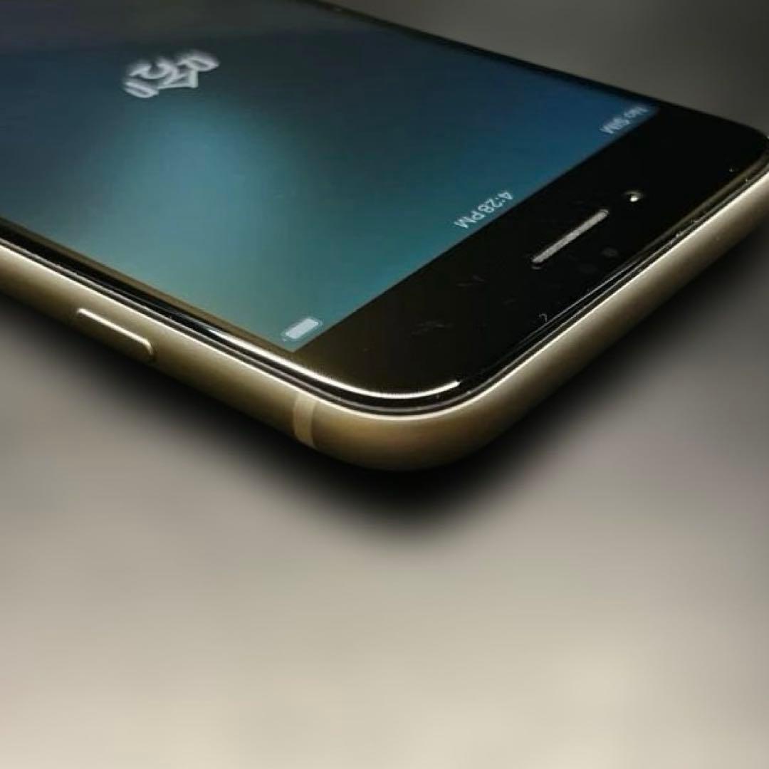 iPhone SE 第2世代 64GB ホワイト SIMフリー 初期化済み